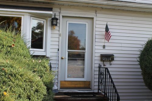 51224 Base St, New Baltimore, MI 48047-6610