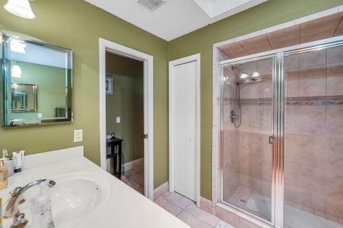 1718 Ocean Cove Ave, Fort Pierce FL  34953-2450 exterior