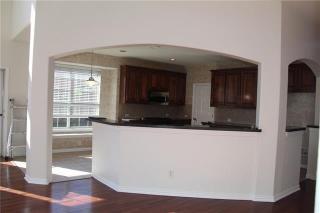 1230 Nocona Dr, Irving TX  75063-9392 exterior