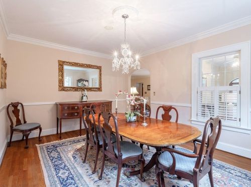 190 Bolling Rd, Atlanta GA 30305-3104 exterior