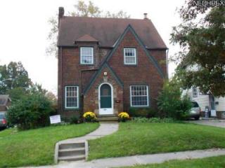 13701 Courtland Ave, Cleveland OH  44111-4935 exterior