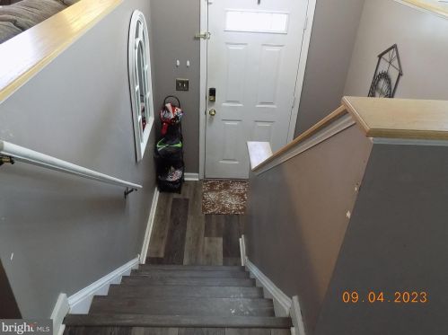 66 Prince St, Littlestown PA 17340-1323 exterior