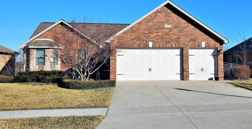 52208 Rejoice Dr, Macomb Township MI  48042-3705 exterior