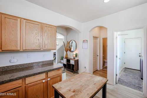 32421 23 Ave, Phoenix AZ 85015-4904 exterior