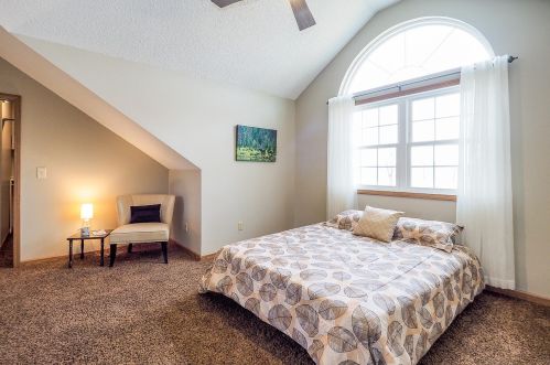 45551 Peninsula Dr, Grand Junction MI 49056-9462 exterior