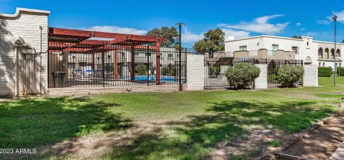 4626 19 Ave, Phoenix AZ 85009-1939 exterior