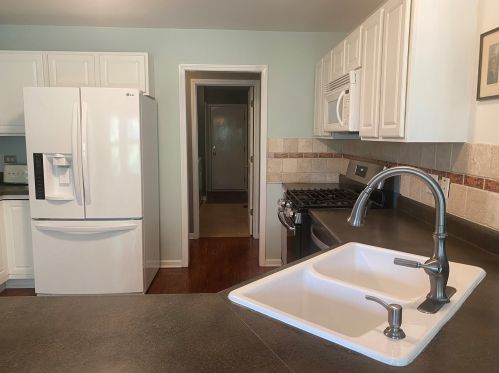 505 Raven Rd, Joliet IL 60404-8999 exterior