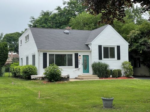 468 Emroy Ave, Elmhurst IL  60126-2019 exterior