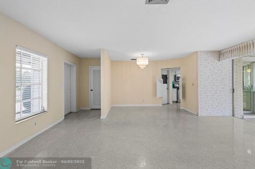 1155 13th St, Boca Raton FL  33486-5435 exterior