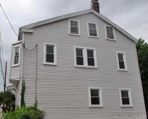 32 Judith St, Providence, RI 02909-2934