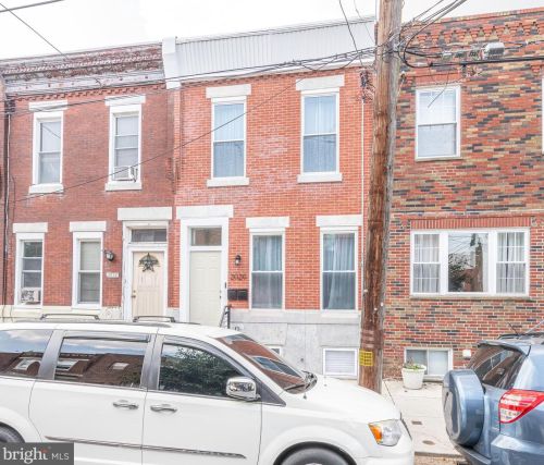 2020 16 St, Philadelphia PA 19121-2336 exterior