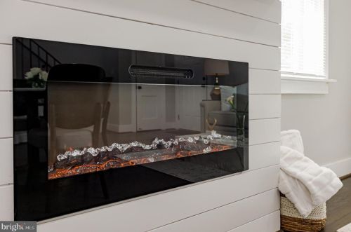 439 Newcomb St, Washington DC  20032-2650 exterior