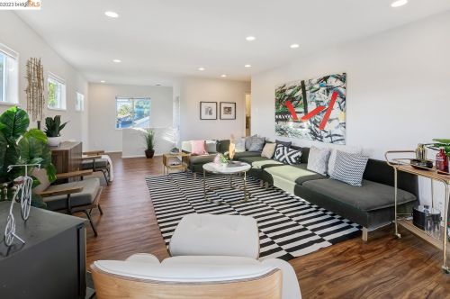 1502 10th St, Berkeley CA 94710-2376 exterior