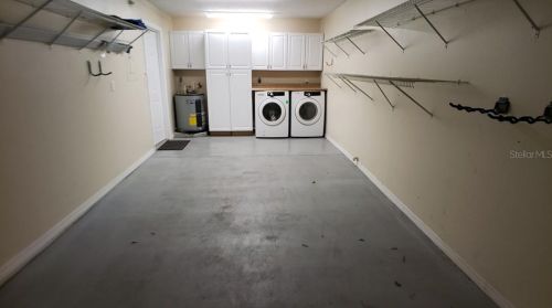 811 Island Walk Dr, Tampa FL  33602-5737 exterior