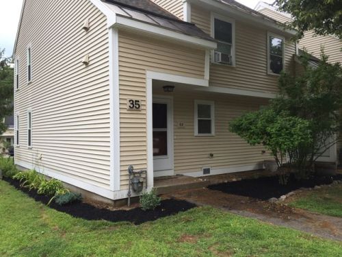 68 Great Falls Dr, Concord, NH 03303-1597