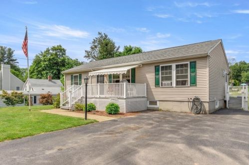 15 Scandinavia Ave, Worcester, MA 01603-1617
