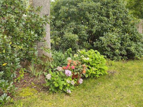 2735 Mcarthur St, Meskegon, MI 49444-2639