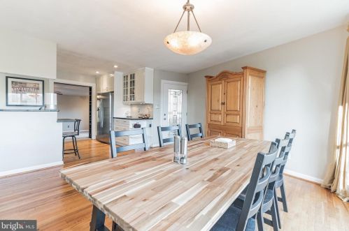 5428 Enid Pl, Alexandria VA  22312-6428 exterior