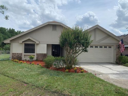 5010 Cypress Trace Dr, Tampa, FL 33624-6910