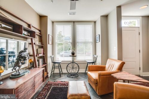 909 Montgomery, Alexandria VA 22314-1638 exterior