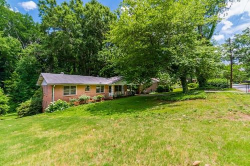 1431 Juneau Ct, Tucker, GA 30084-8208