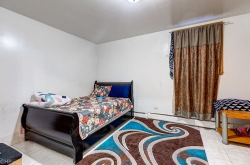 4917 Kedvale Ave, Chicago IL 60629-5013 exterior