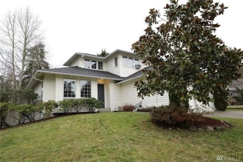 22108 10th Pl, Redmond, WA 98074-6863