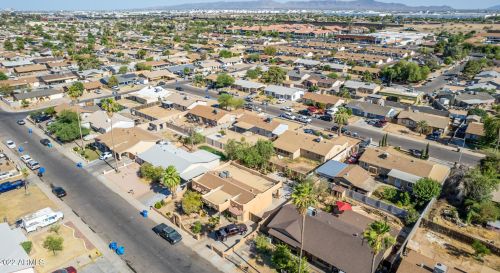 6340 Berkeley Rd, Phoenix AZ 85035-4620 exterior