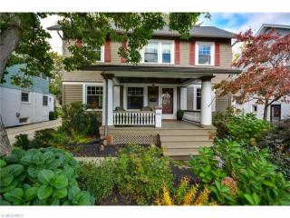 1080 Forest Cliff Dr, Cleveland, OH 44107-1216