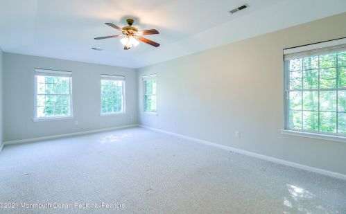 5 Markus Ct, Jackson Twp NJ  08527-2886 exterior