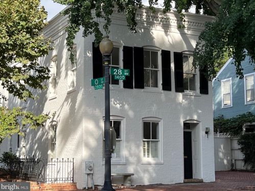 1402 28th St, Washington DC  20007-3145 exterior