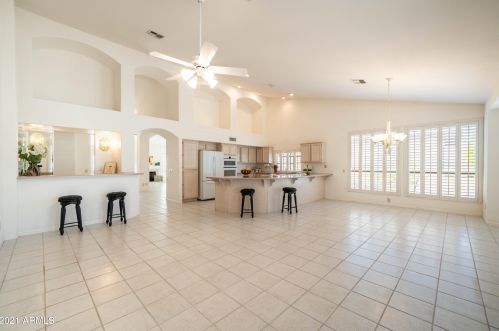 26014 Ribbonwood Dr, Chandler AZ  85248-8852 exterior