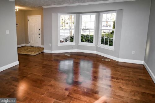 2808 Schubert Dr, Silver Spring MD 20904-6881 exterior