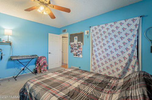 5960 Escondido Ln, Tucson AZ 85704-2815 exterior