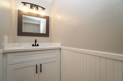 10778 Esmeraldas Dr, San Diego CA 92124-2010 exterior