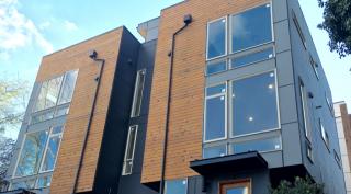 1327 14th Ave, Seattle WA  98144-3409 exterior