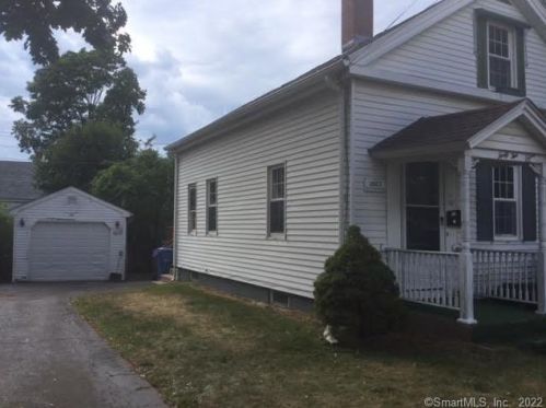 42 Madison St, Manchester, CT 06040-5334