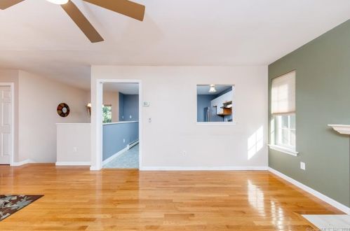 36 Picabo St, Killingly CT 06239-1533 exterior