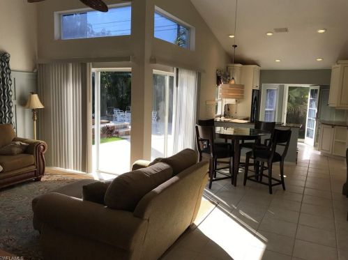 1131 Jardin Dr, Naples FL 34104-6616 exterior