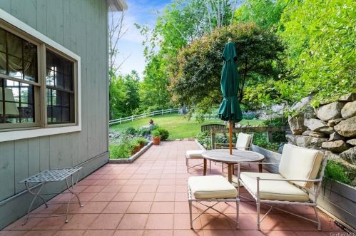 626 Br Rd, Patterson NY 12563-2180 exterior