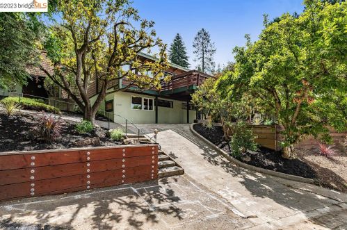 140 Avenida Dr, Berkeley CA 94708-2145 exterior