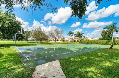 11123 Highland Cir, Boca Raton FL  33428-2719 exterior
