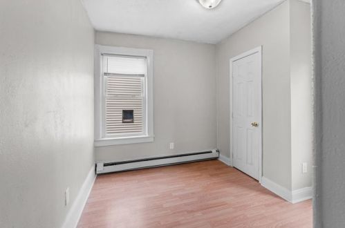 22 Dean St, Woonsocket RI  02895-1314 exterior