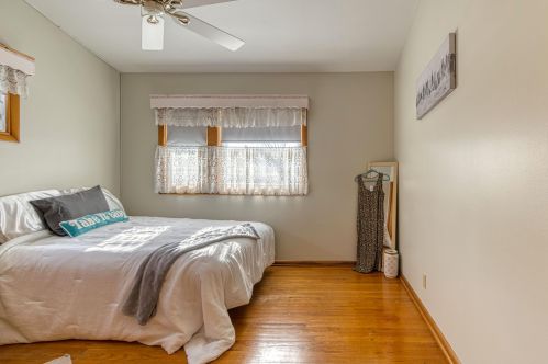 10900 Hampton Ave, Milwaukee WI 53225-3839 exterior