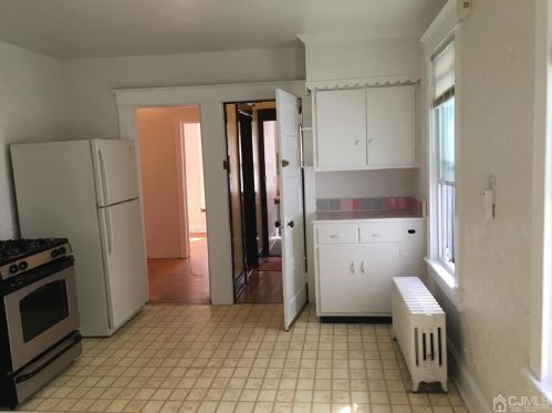 88 Plum St, New Brunswick NJ 08901-1923 exterior