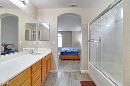 735 Kohala St, Oxnard CA  93030-8097 exterior