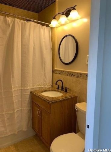 825 Morrison Ave, Bronx NY  10473-4443 exterior