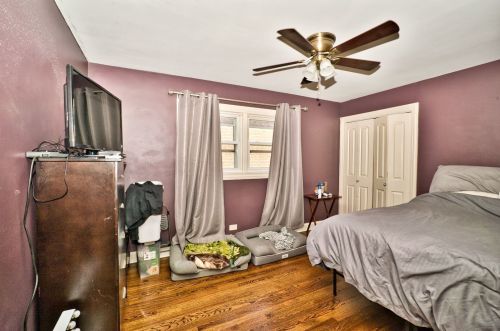 5819 55 St, Chicago IL 60632-4722 exterior