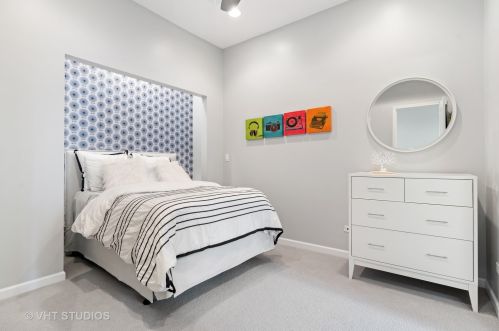 2630 Paulina St, Chicago IL  60614-1018 exterior