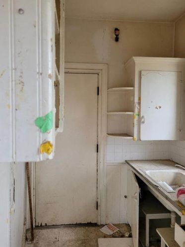 120 Pitman St, Providence RI 02906-5113 exterior